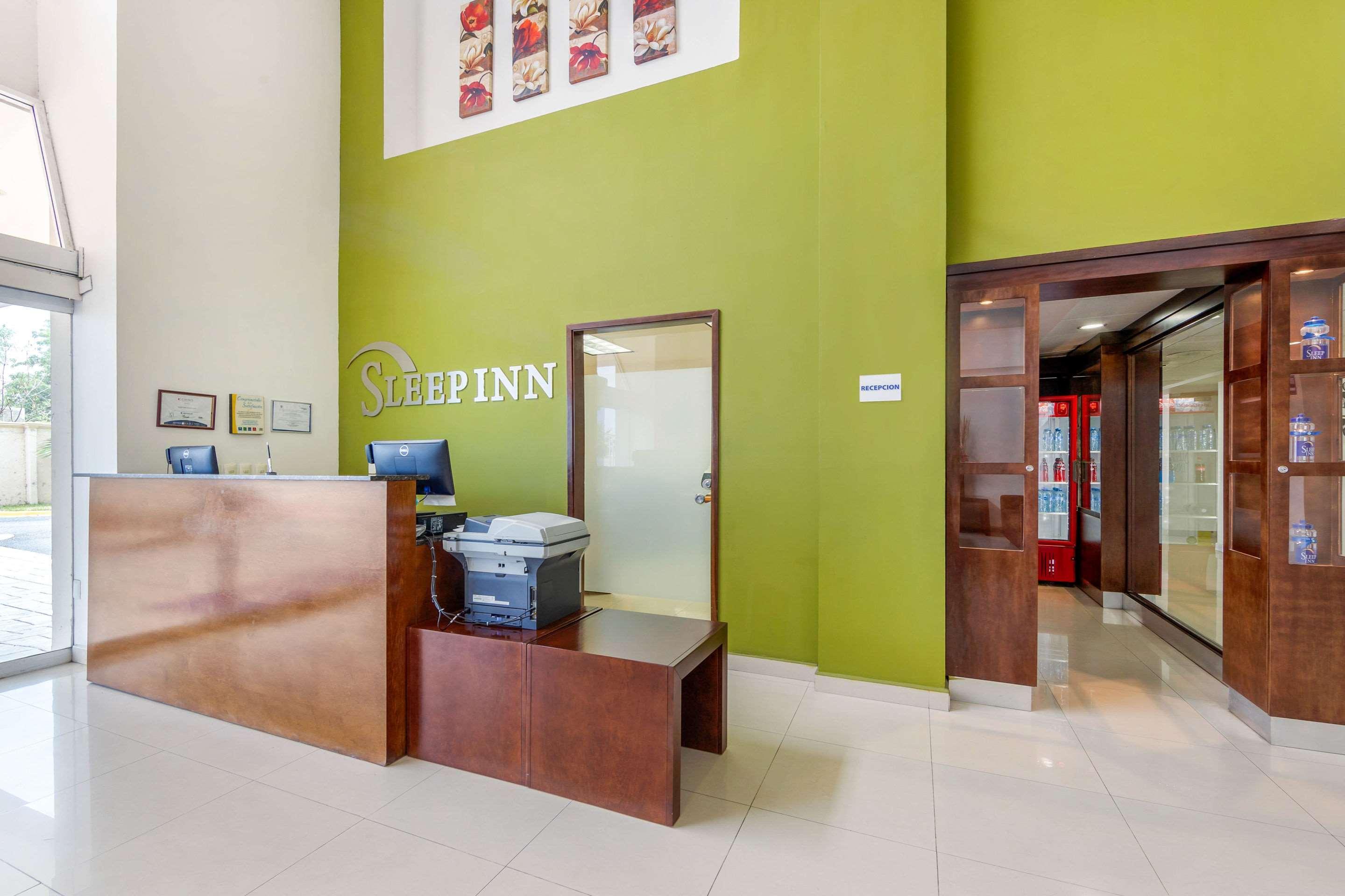Sleep Inn Monclova Exterior photo