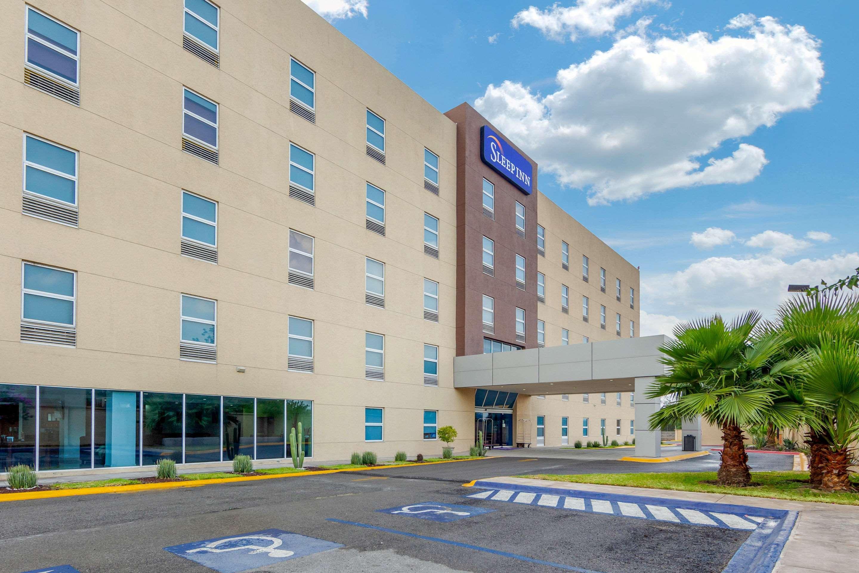 Sleep Inn Monclova Exterior photo