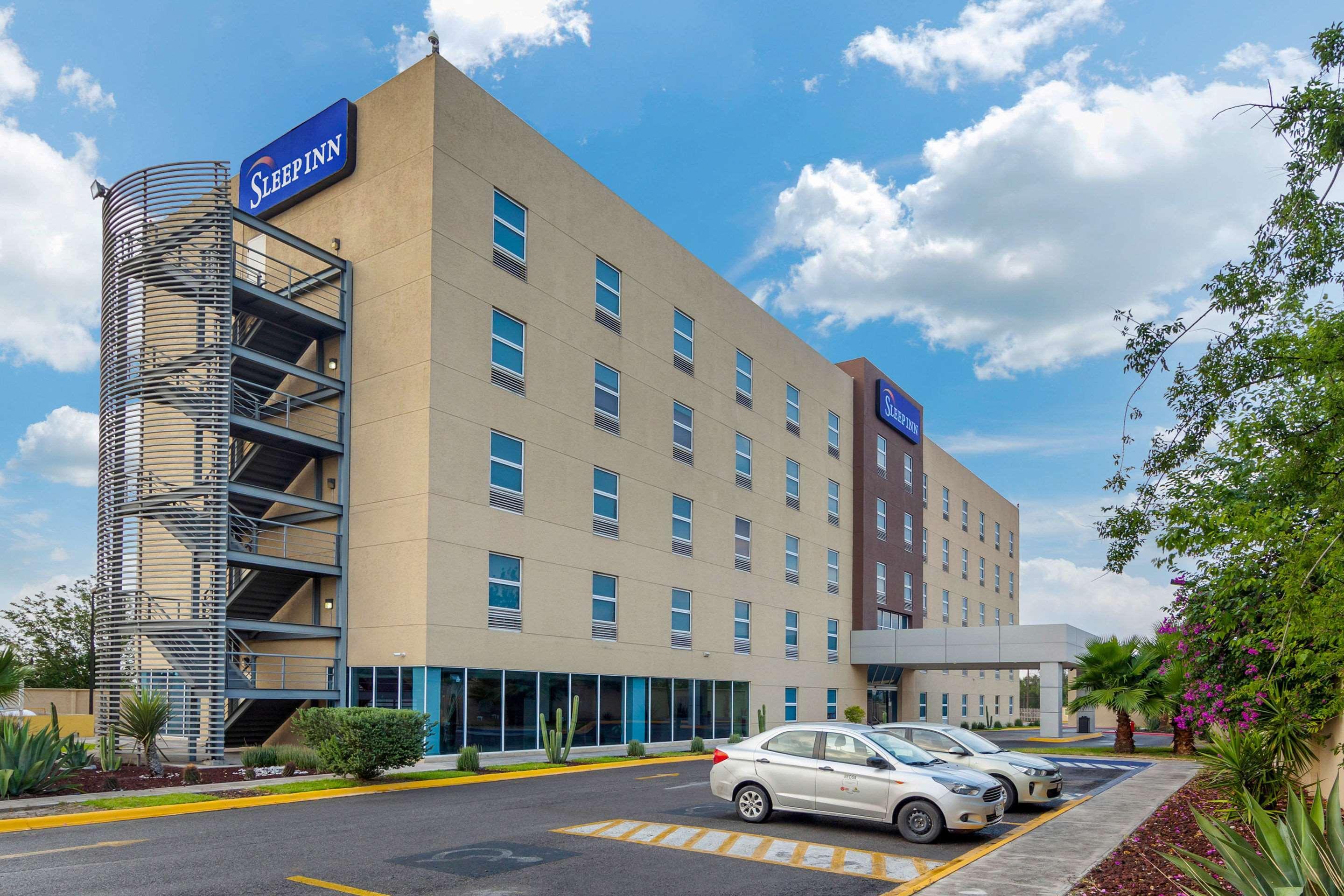 Sleep Inn Monclova Exterior photo