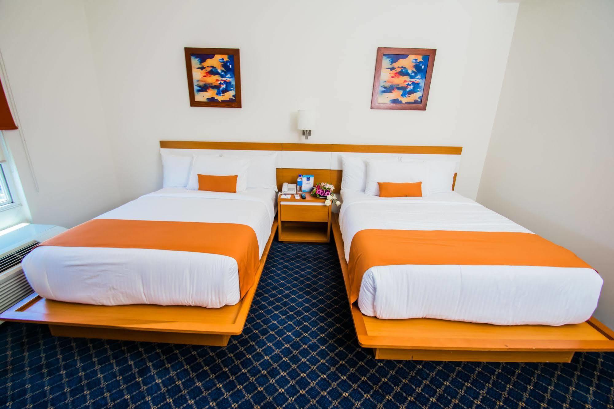 Sleep Inn Monclova Exterior photo